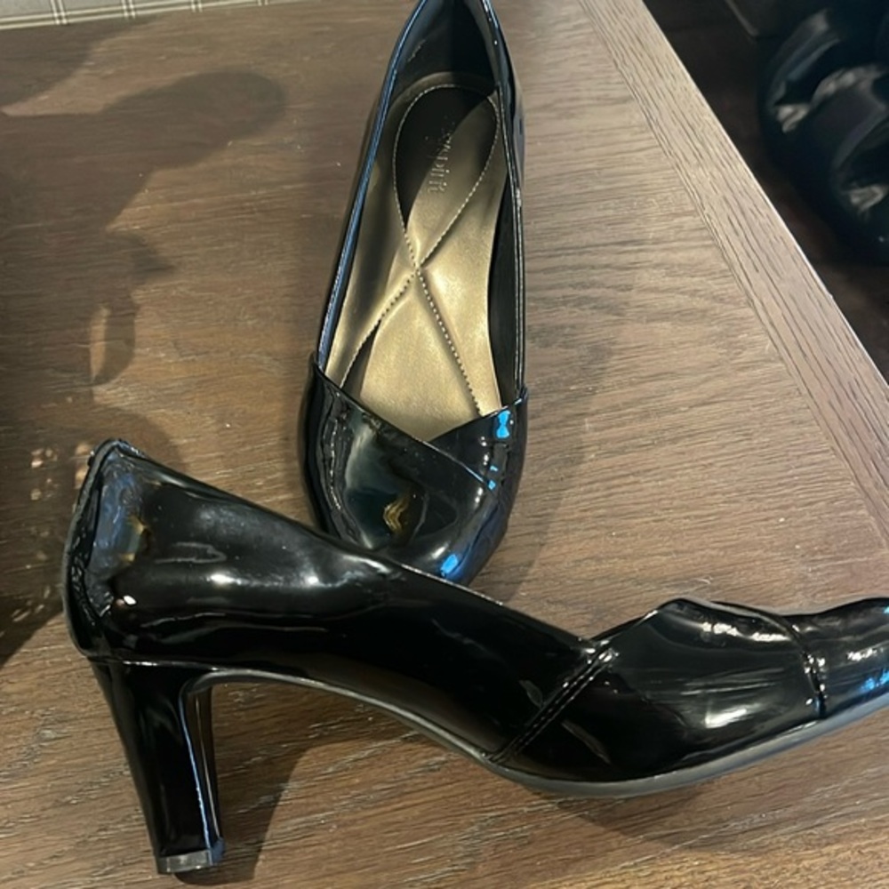 Easy Spirit Patent Leather Heels, 8.5M